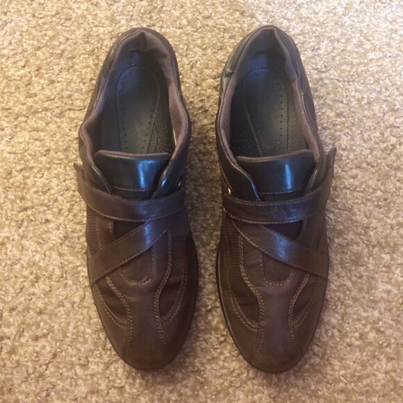 Clarks Everyday Shoes Womens 11 N Showstopper Slip On Loafers 84973 Brown PREOWN - Picture 1 of 7